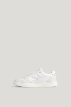 Ace '91 — Sneakers Dam/Herr