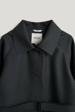 Raven Coat — Vattentät Trechcoat Dam