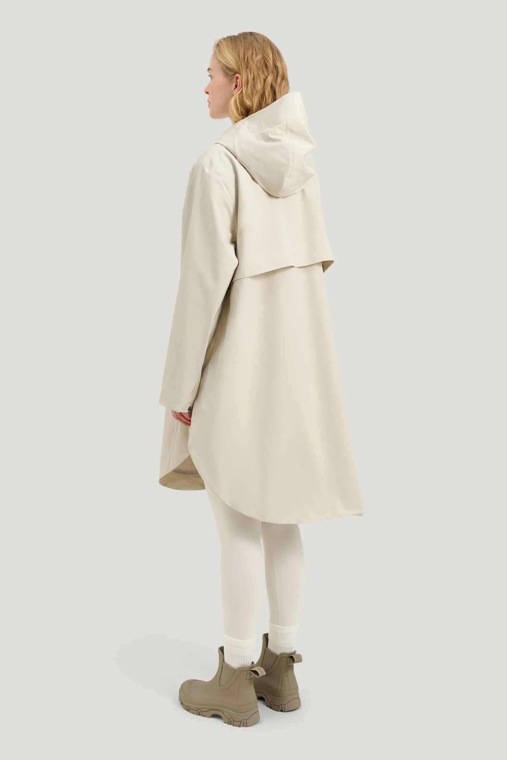 Way Poncho Parka — Vattentät Jacka Dam